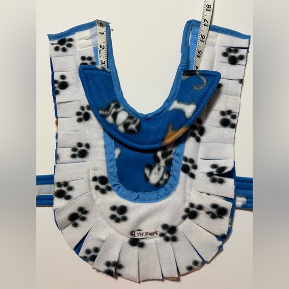 Designer Handmade Fleece Jacket with Collar and Matching Lining. - Picture 9 of 9